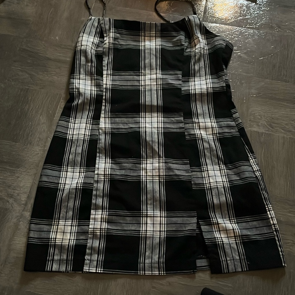 Black and White plaid dress, size large